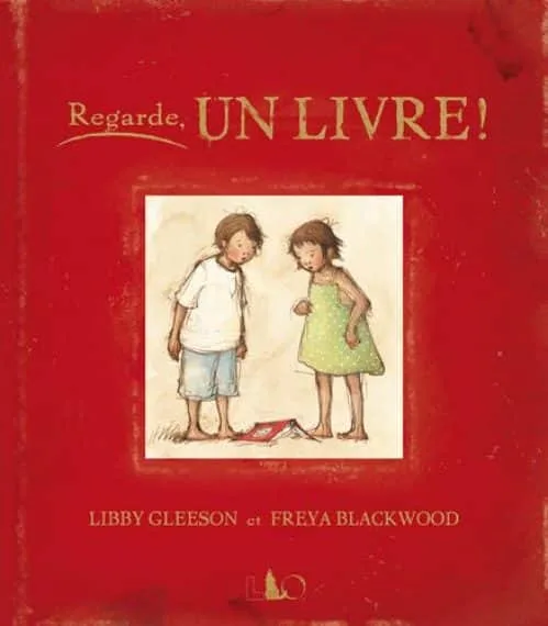 Regarde, un livre !